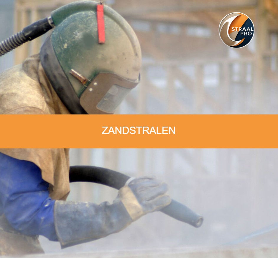 Zandstralen van hout, meubels, deuren, trap en gevel
